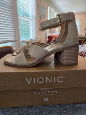 Vionic Maia Women's Shimmer Champagne Gold Knot Ankle-Strap Block Heel Sandals